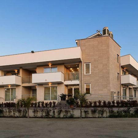 Hotel Serenella Agropoli Esterno foto