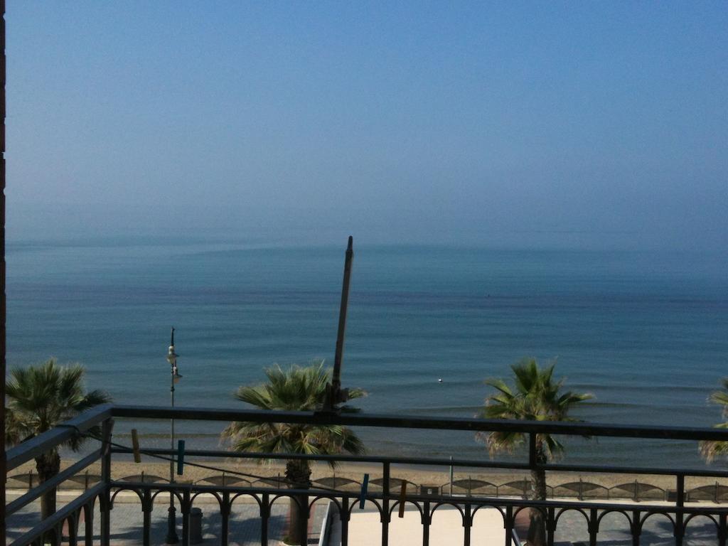 Hotel Serenella Agropoli Esterno foto