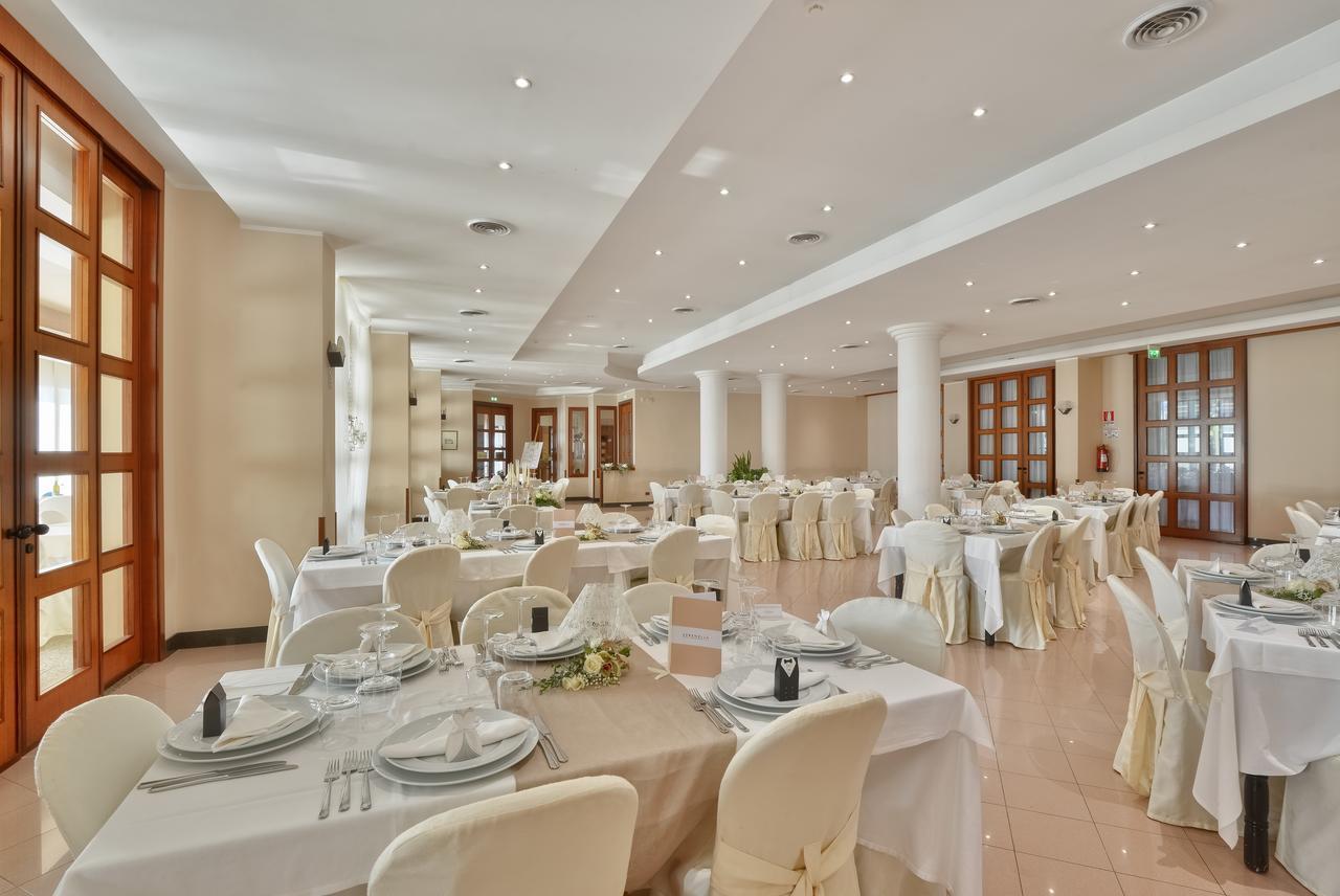 Hotel Serenella Agropoli Esterno foto