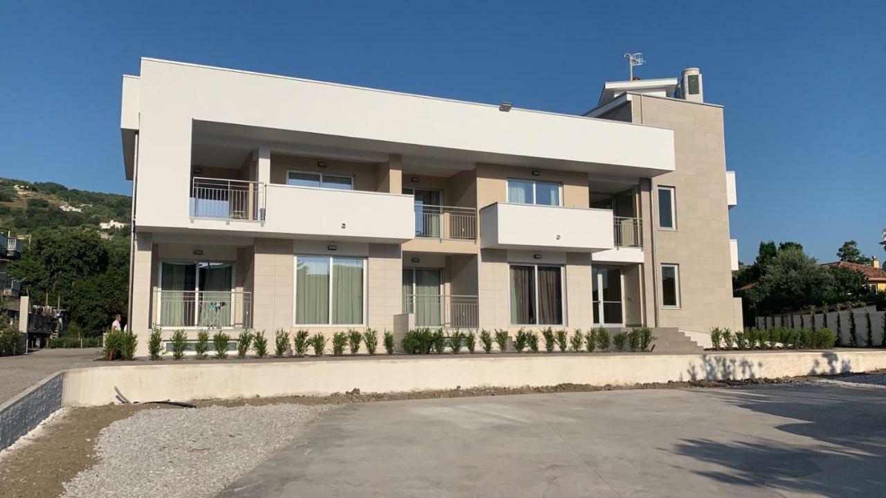 Hotel Serenella Agropoli Esterno foto